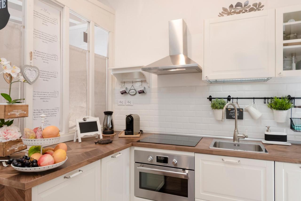 Capo Le Case, Romantic Flat Near Spanish Steps Экстерьер фото