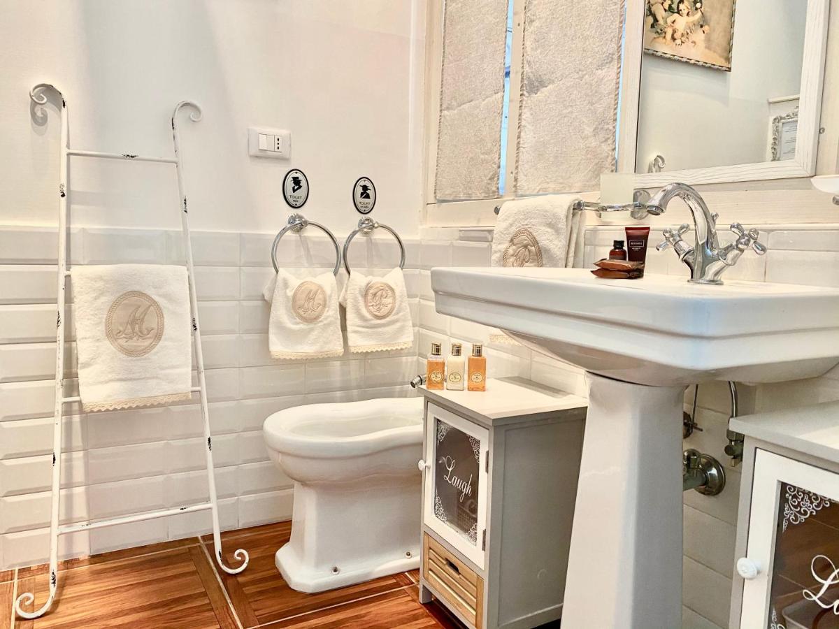 Capo Le Case, Romantic Flat Near Spanish Steps Экстерьер фото